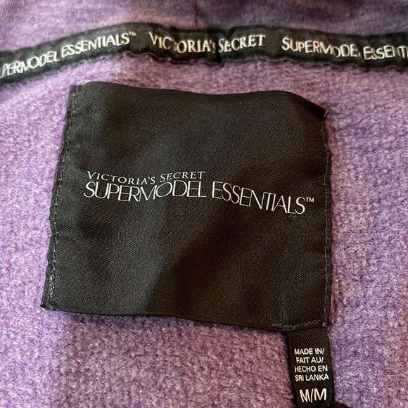 Victoria Secret Set - Picture 4 of 8